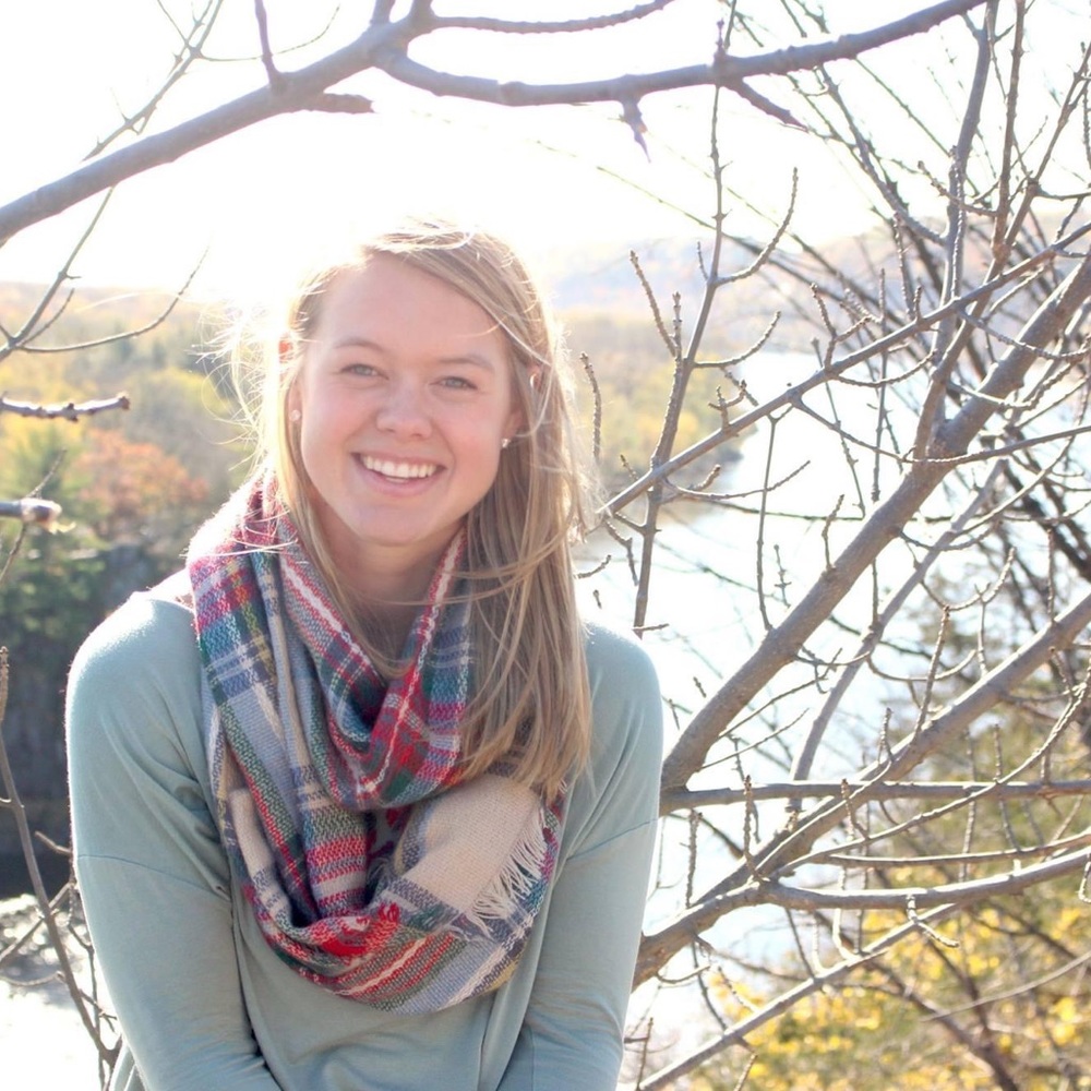 Meet your Posher, Michaela